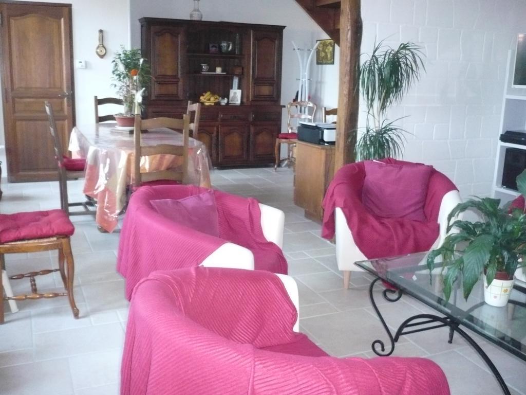 Chambres D'Hotes Anne-Marie Chatillon-sur-Indre Room photo