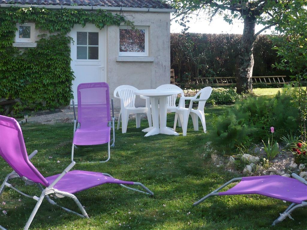 Chambres D'Hotes Anne-Marie Chatillon-sur-Indre Exterior photo